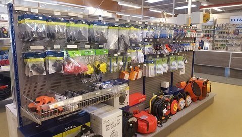 Sähkötarvikemyymälä